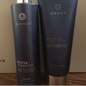 Monat revive shampoo/Revitalize Conditioner